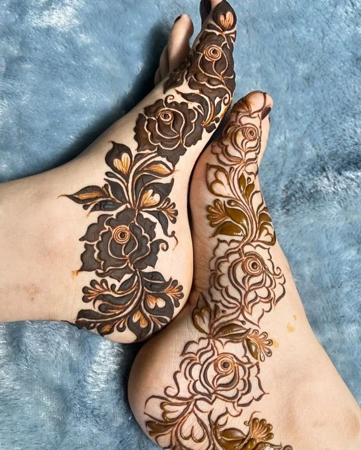 Feet Henna — real henna design photo 4