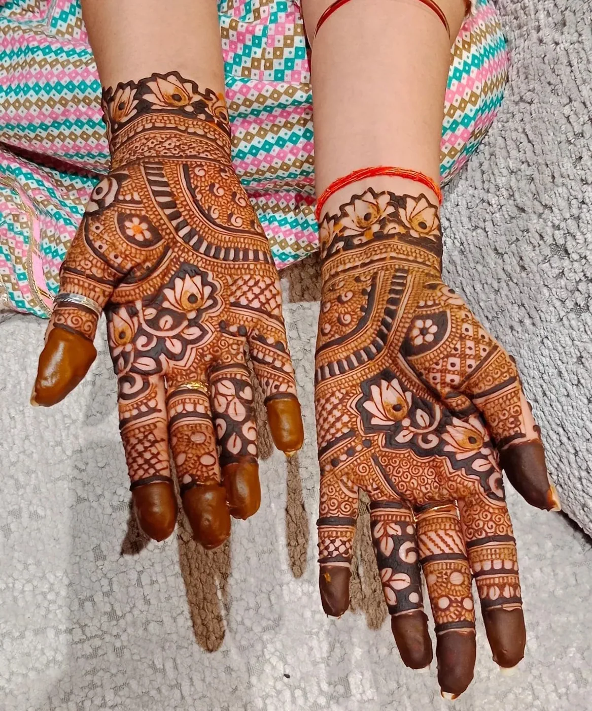 Indian Mehndi henna