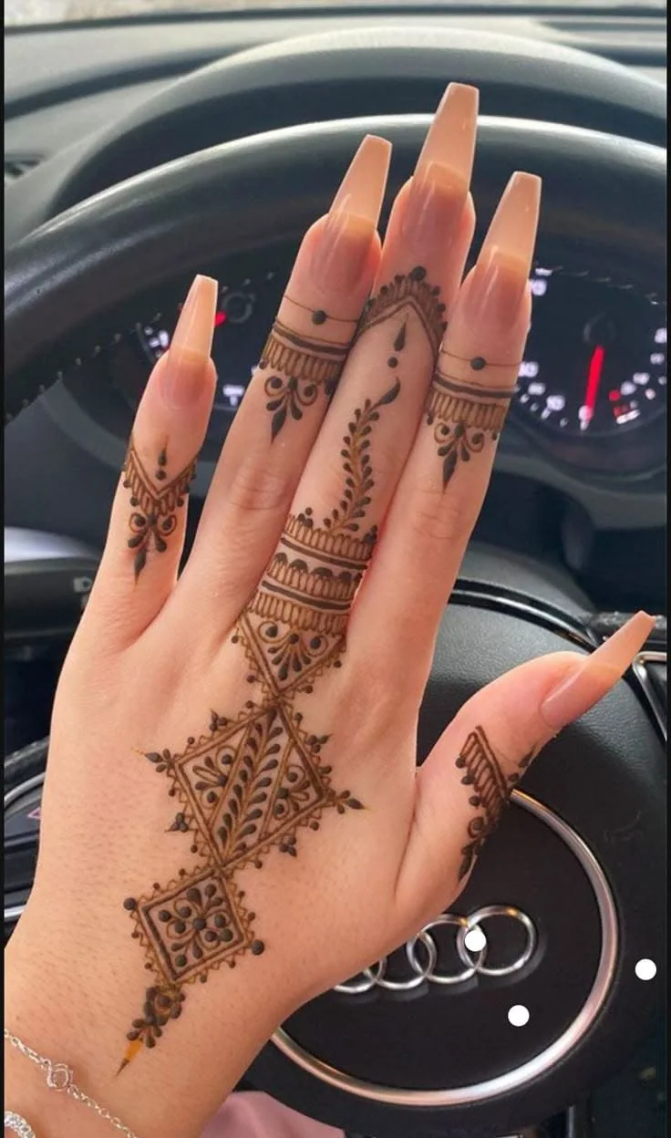 Henna design: moroccan