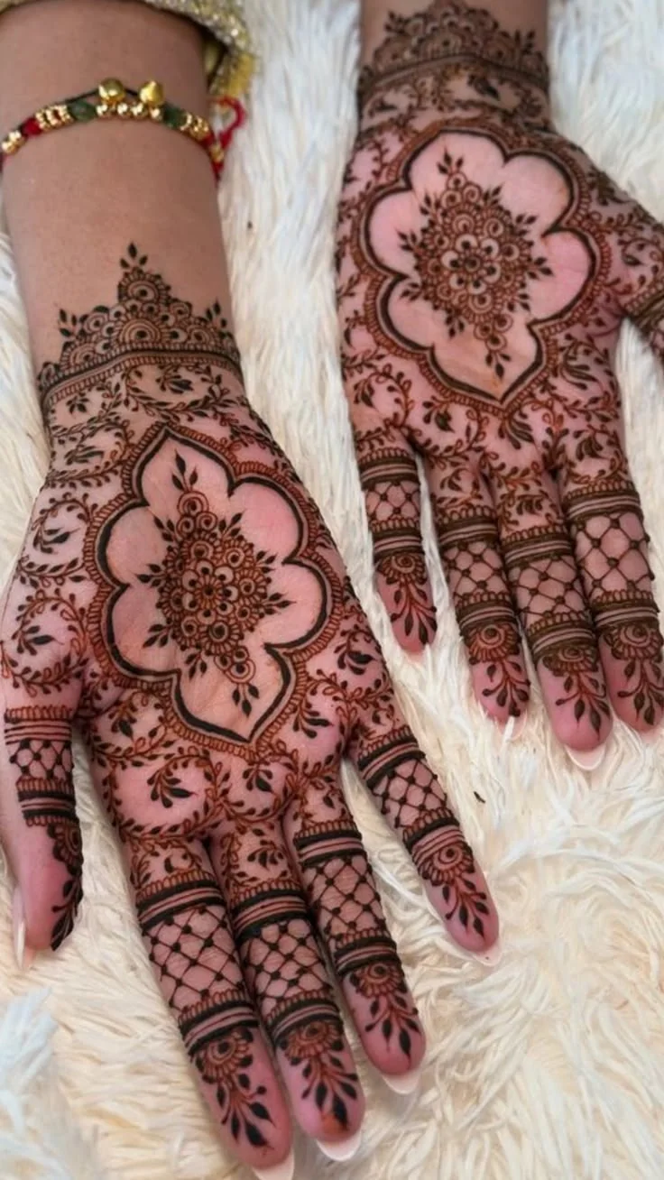 Henna design: pakistani