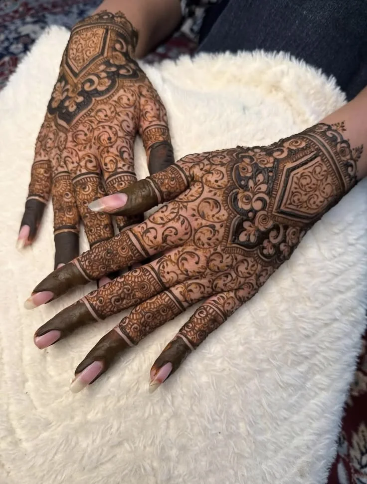 Pakistani Mehndi — real henna design photo 8