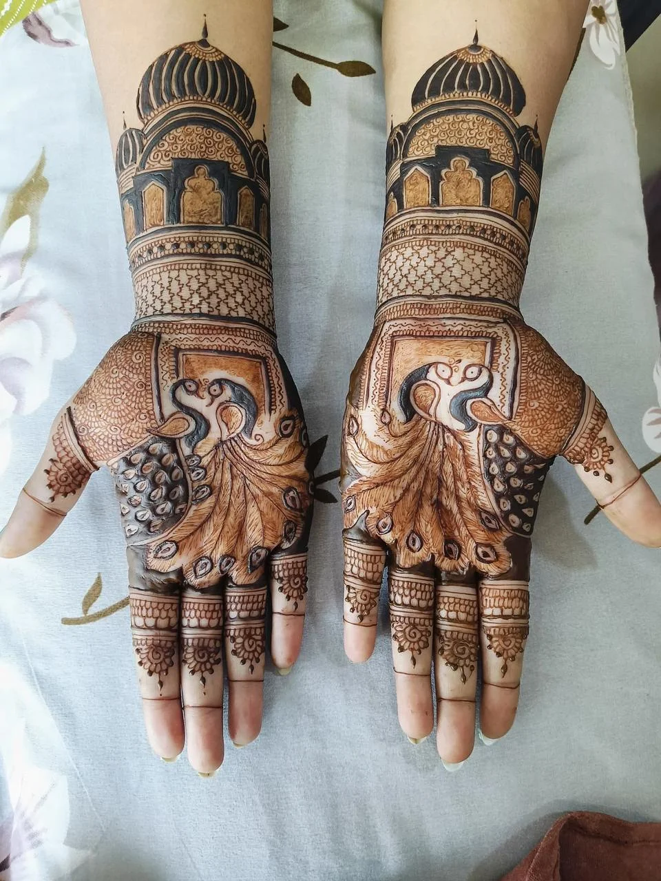 Peacock mehndi photograph 11