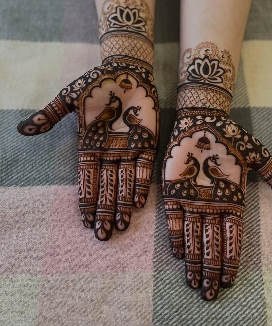 Peacock mehndi photograph 12