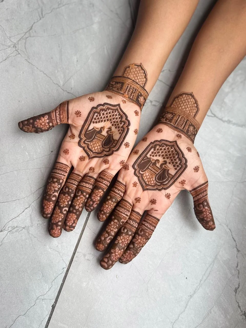 Peacock mehndi photograph 21